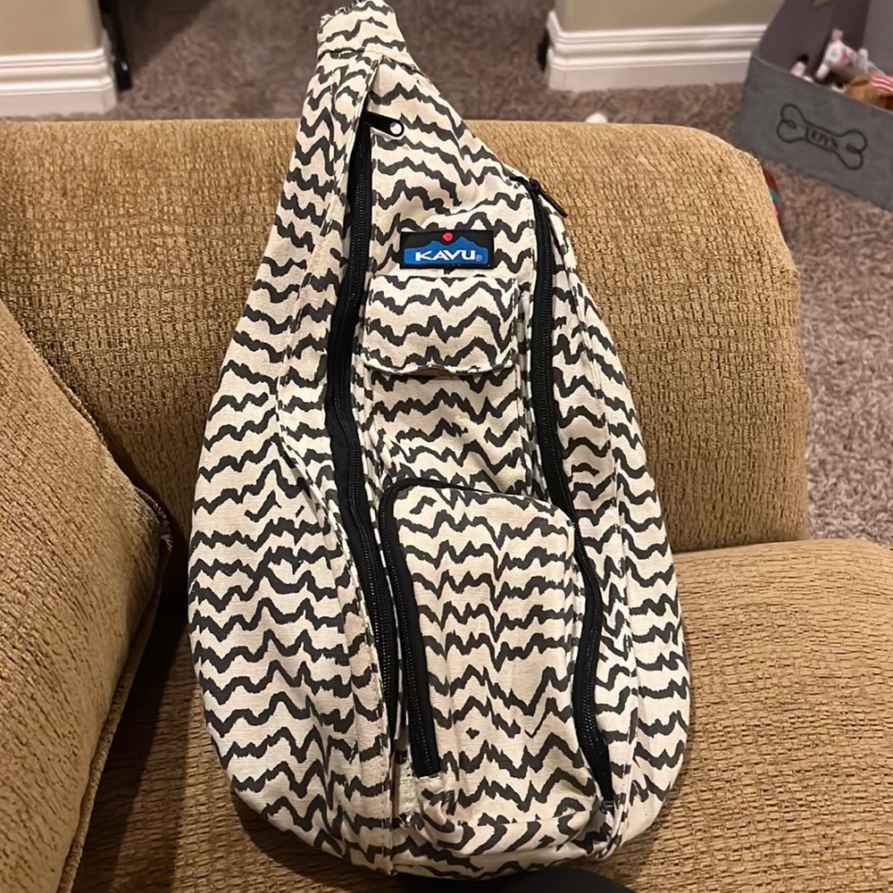 kavu with 5 pockets